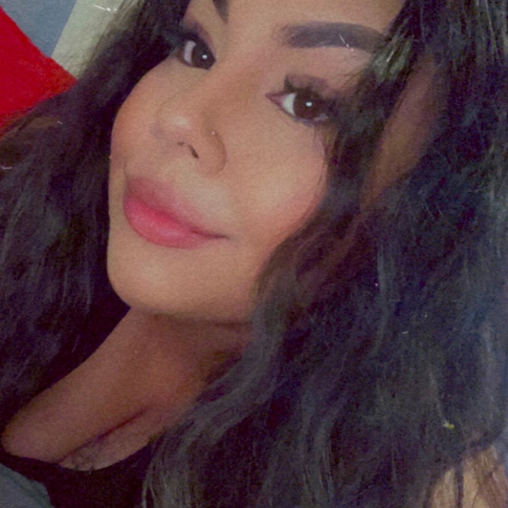 Meet your Posher, Sheyla